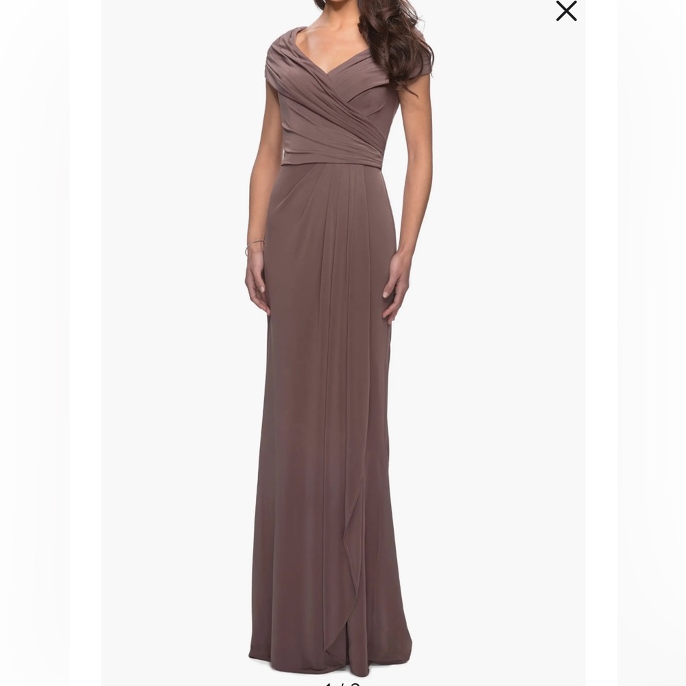 La femme evening gown, size 8, cocoa